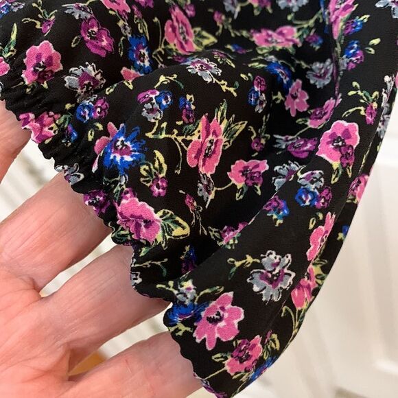 TRIXXI Size Medium long sleeve lightweight floral top on or off shoulders - Picture 5 of 12